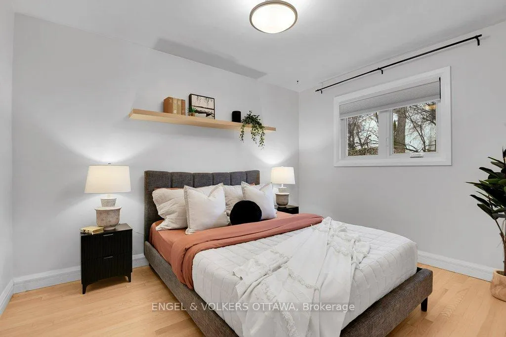 Photo 15 of 863 Duberry Street, Ottawa, McKellar Heights/Glabar Park — HOMEH