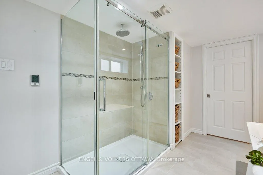 Photo 29 of 863 Duberry Street, Ottawa, McKellar Heights/Glabar Park — HOMEH