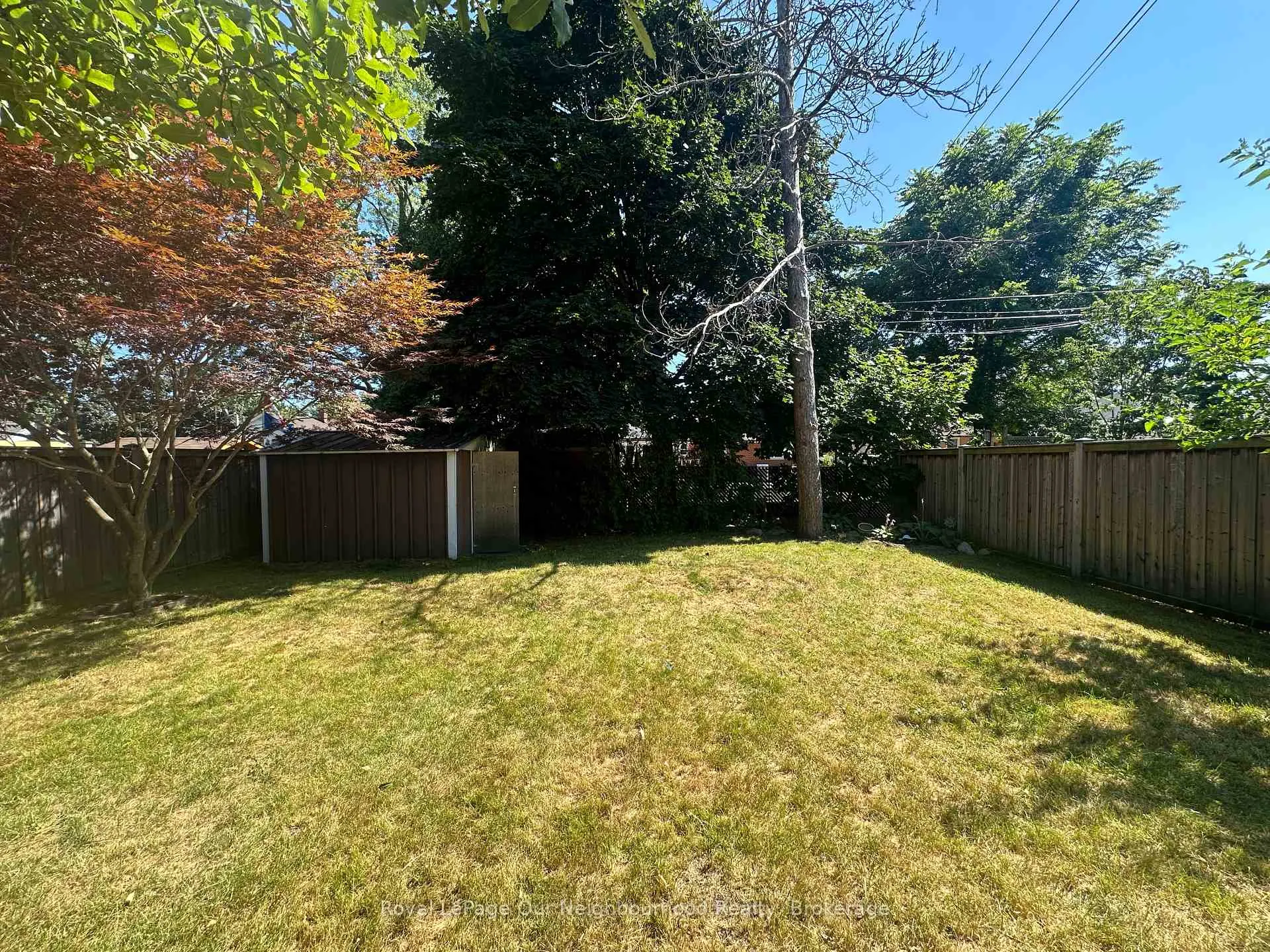 Photo 10 of 427 Adelaide Avenue W, Oshawa, McLaughlin — HOMEH