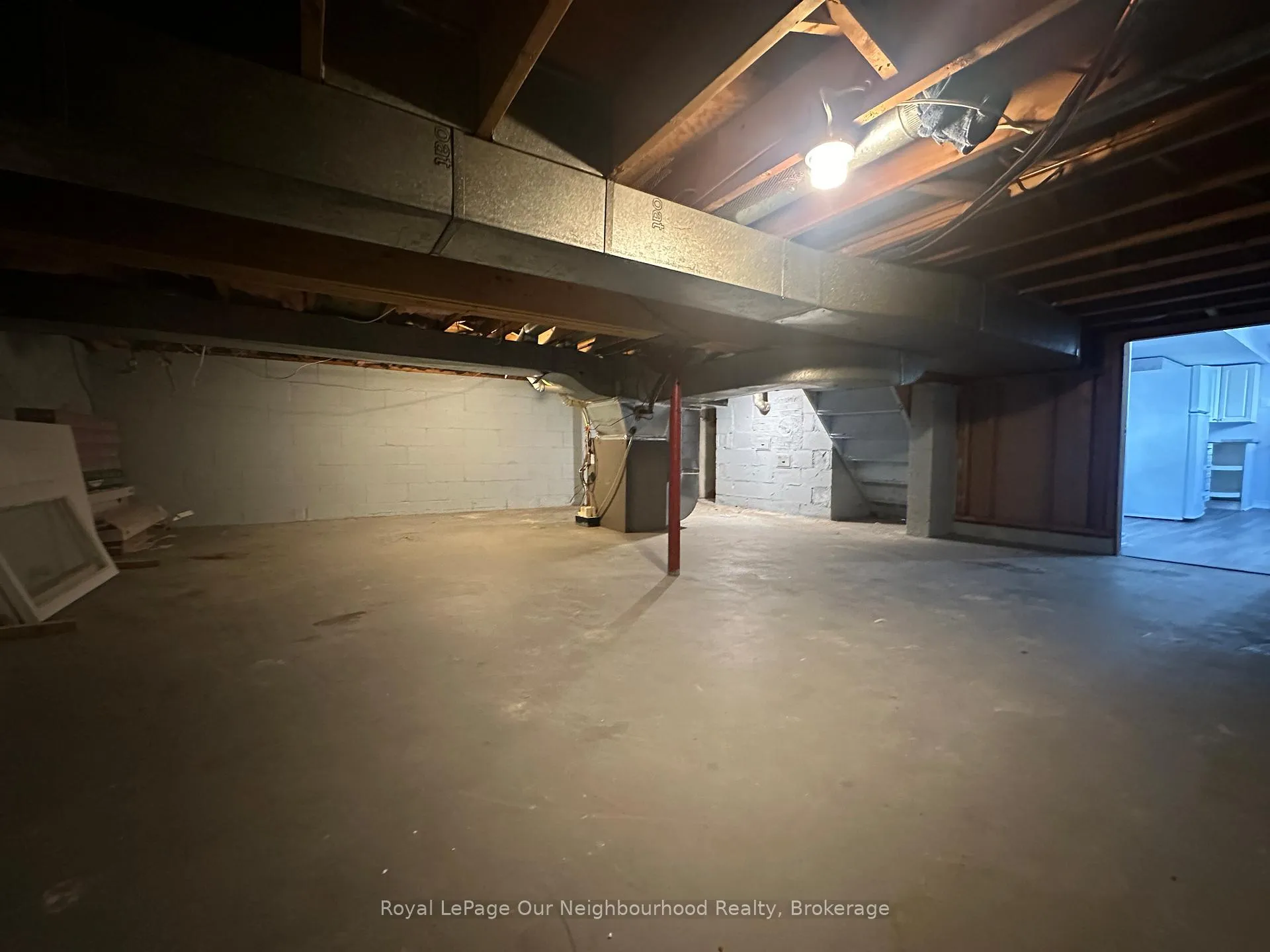 Photo 28 of 427 Adelaide Avenue W, Oshawa, McLaughlin — HOMEH