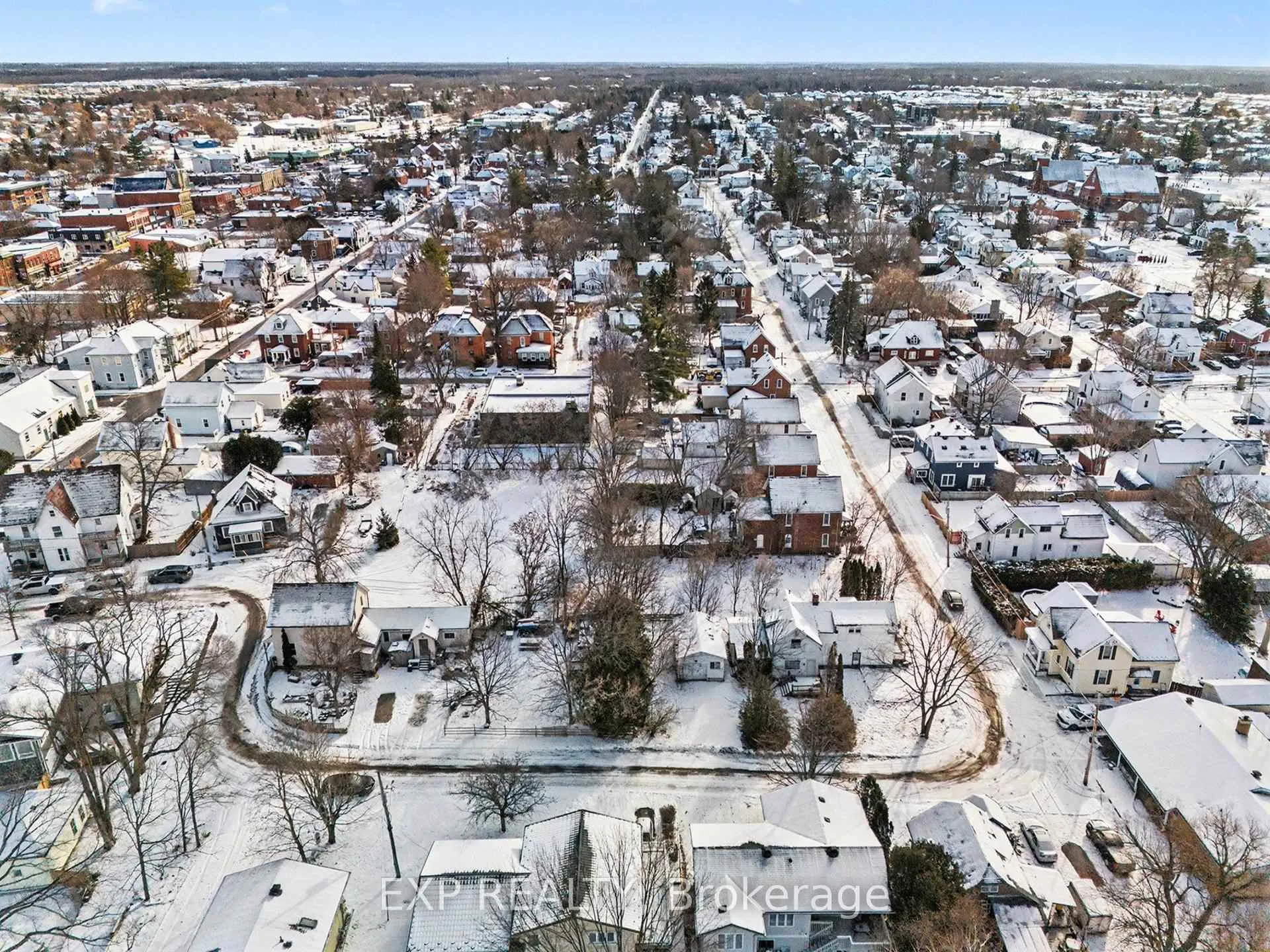 Photo 17 of 139 Charles Street, Carleton Place — HOMEH