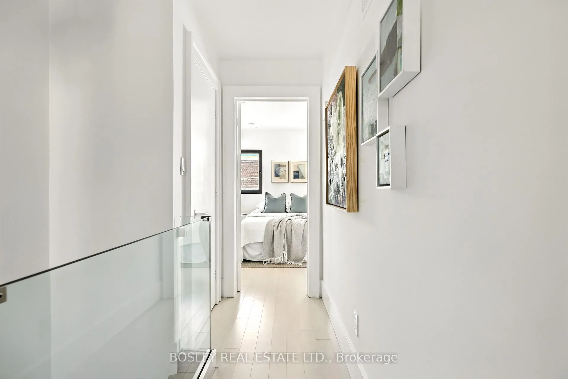 Photo 14 of 137 Munro Street, Toronto, South Riverdale — HOMEH