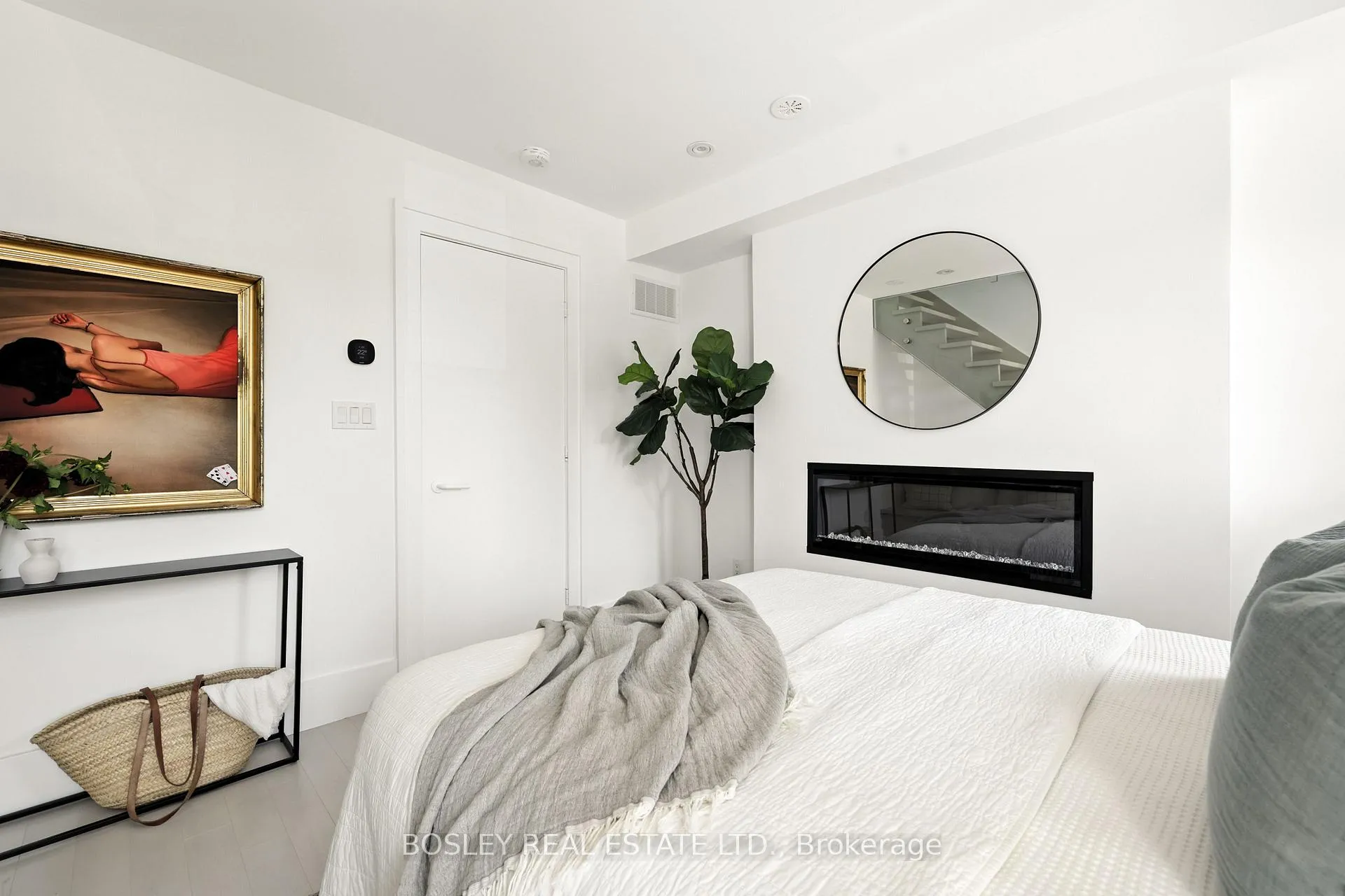 Photo 18 of 137 Munro Street, Toronto, South Riverdale — HOMEH