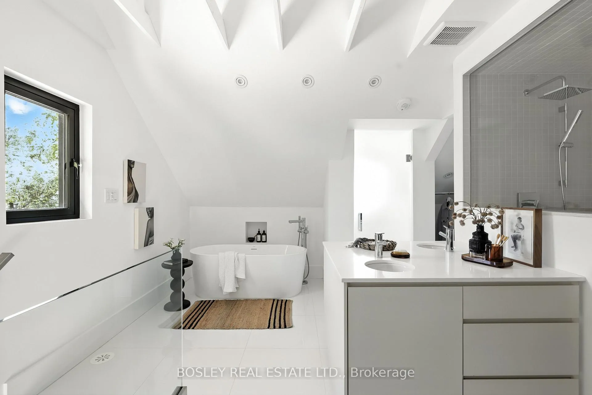 Photo 23 of 137 Munro Street, Toronto, South Riverdale — HOMEH