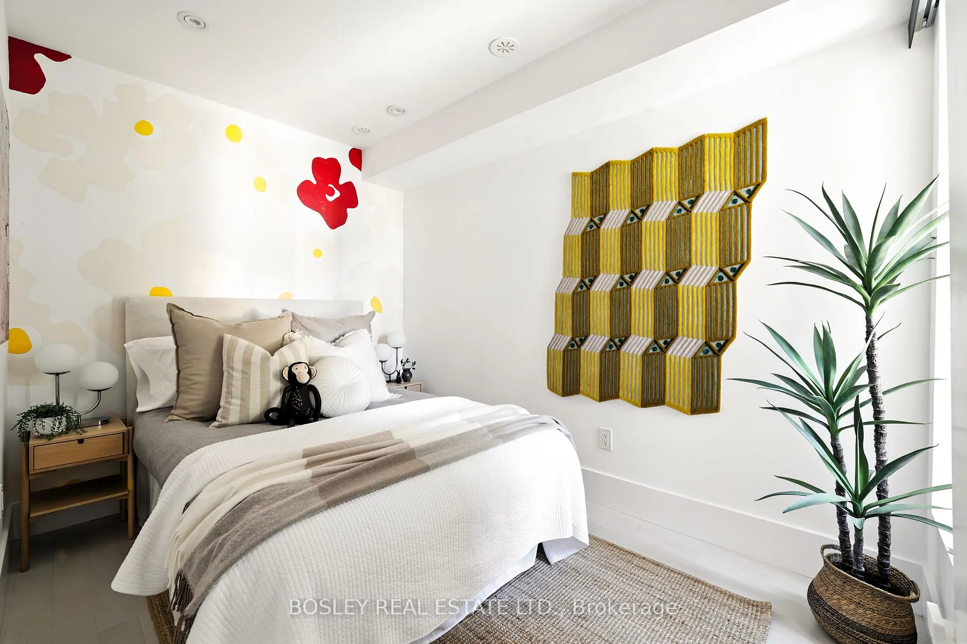 Photo 26 of 137 Munro Street, Toronto, South Riverdale — HOMEH