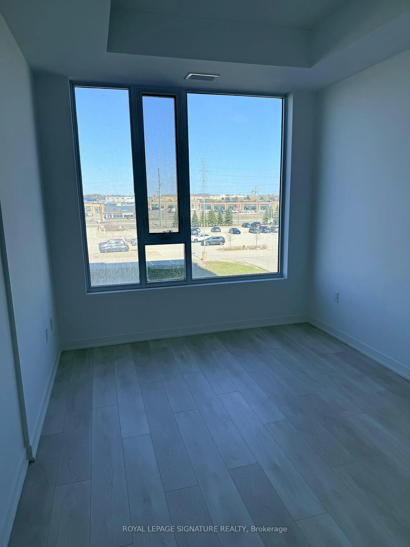 Photo 5 of Unit 331, 4853 Thomas Alton Boulevard, Burlington, Alton — HOMEH