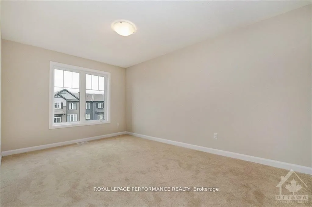 Photo 12 of 110 Paloma Circle, Ottawa, Barrhaven - Heritage Park — HOMEH