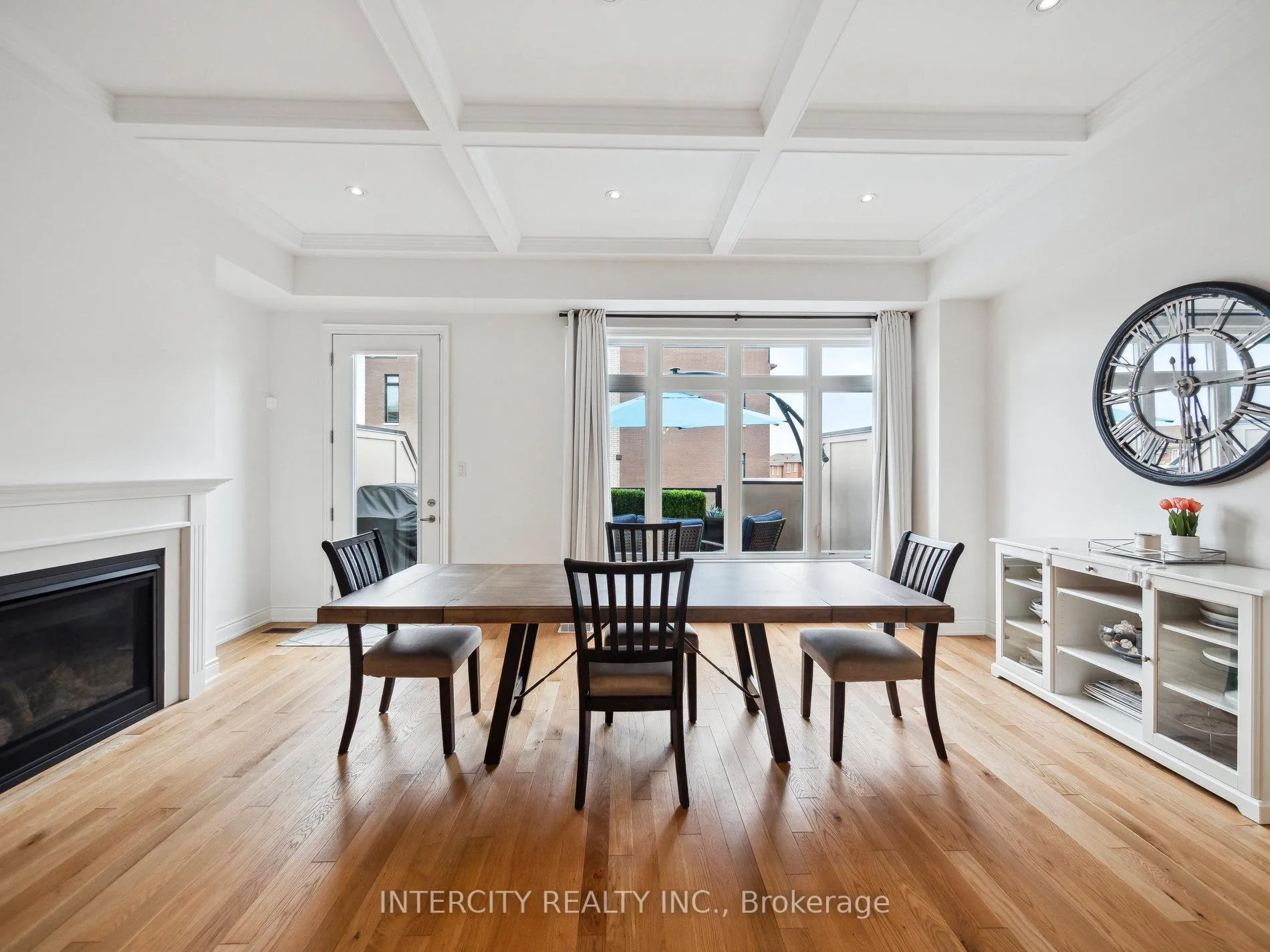 Photo 12 of 9520 Weston Road, Vaughan, Vellore Village — HOMEH