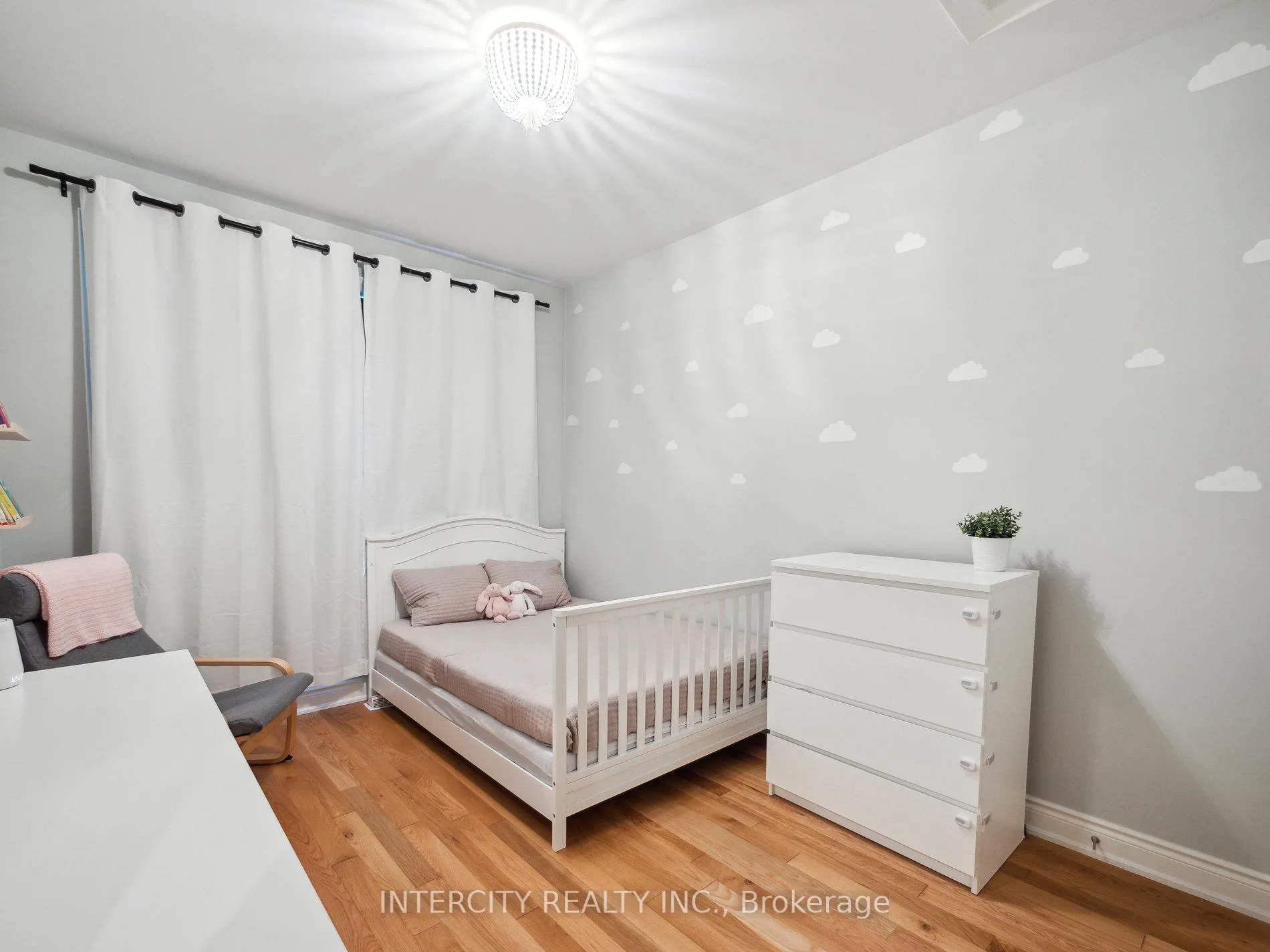 Photo 25 of 9520 Weston Road, Vaughan, Vellore Village — HOMEH