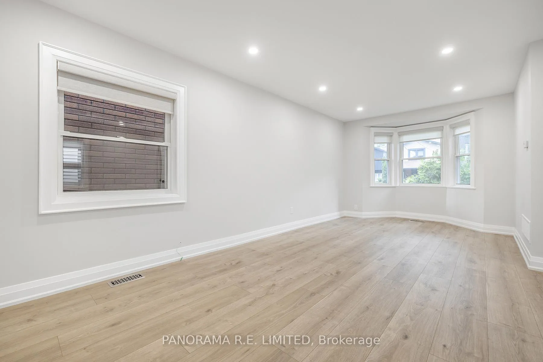 Photo 4 of 140 Wolfrey Avenue, Toronto, North Riverdale — HOMEH