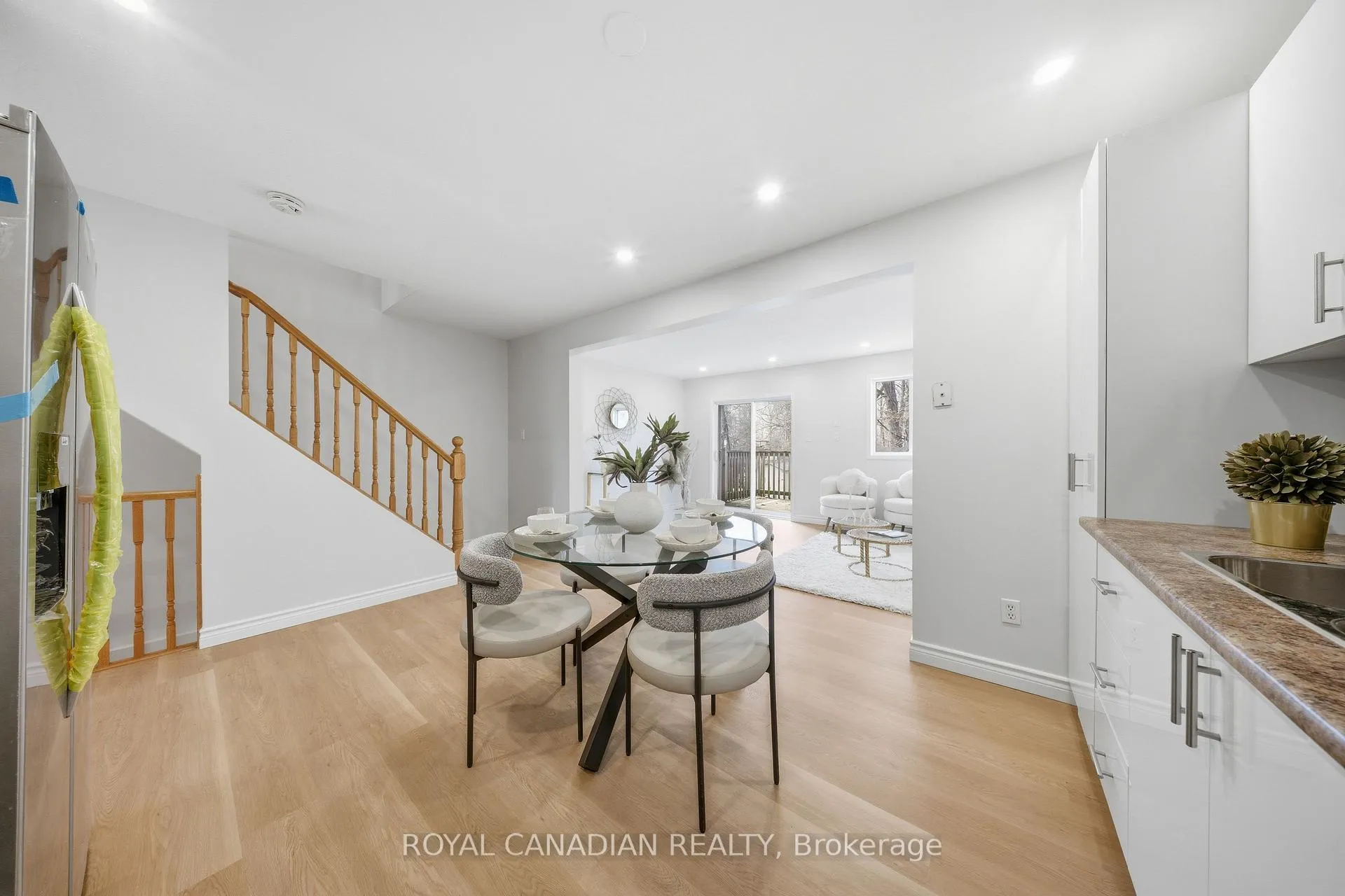 Photo 13 of 1496 Franklin Boulevard, Cambridge — HOMEH