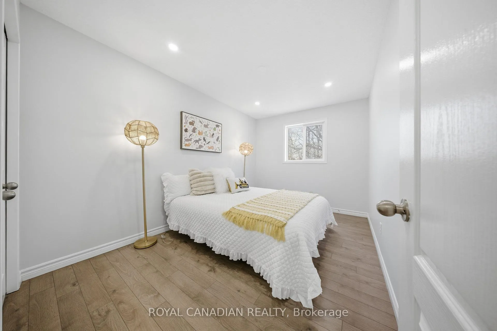 Photo 22 of 1496 Franklin Boulevard, Cambridge — HOMEH