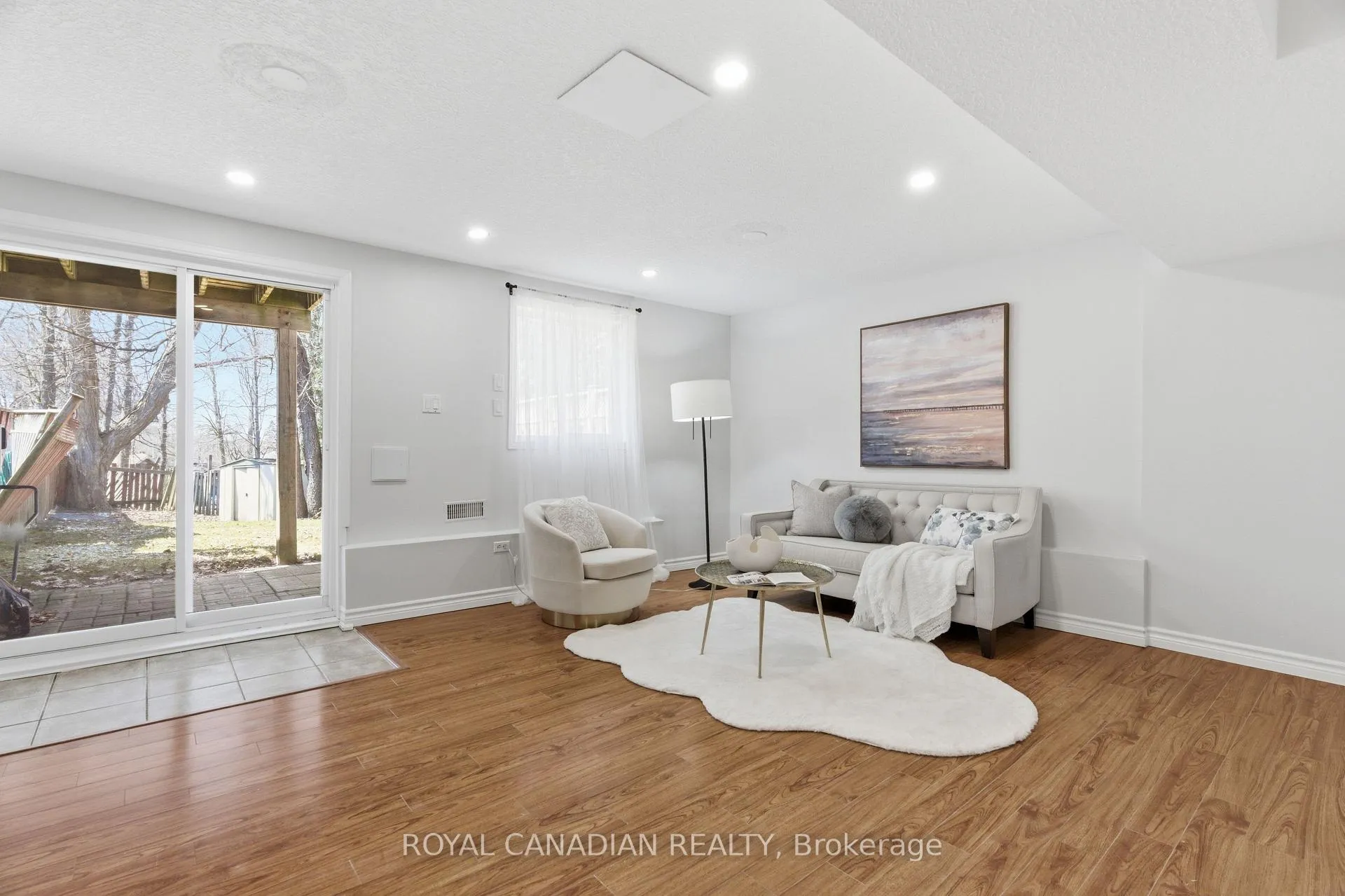 Photo 24 of 1496 Franklin Boulevard, Cambridge — HOMEH