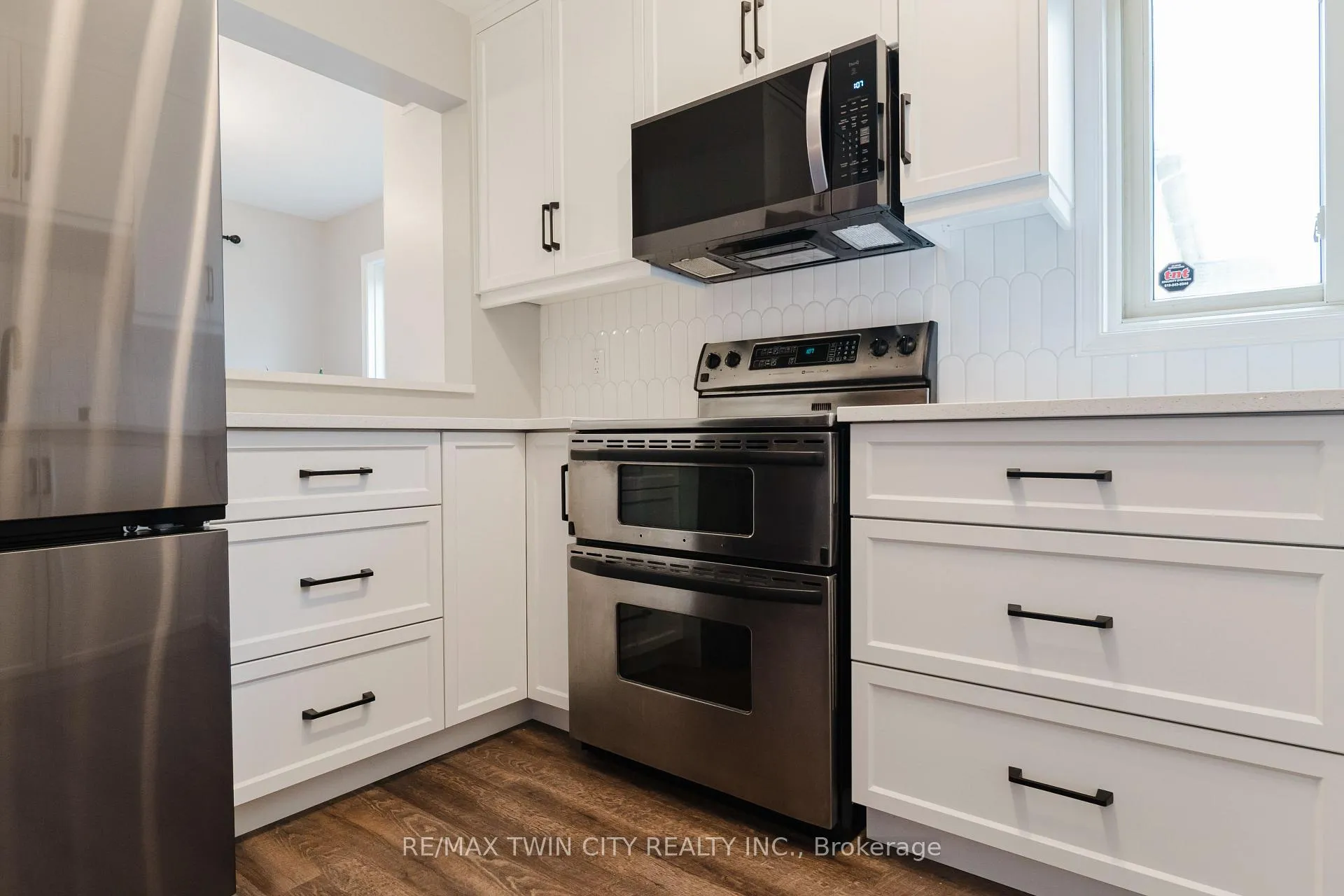Photo 5 of Unit 13, 20 Forrest Avenue W, Wilmot — HOMEH
