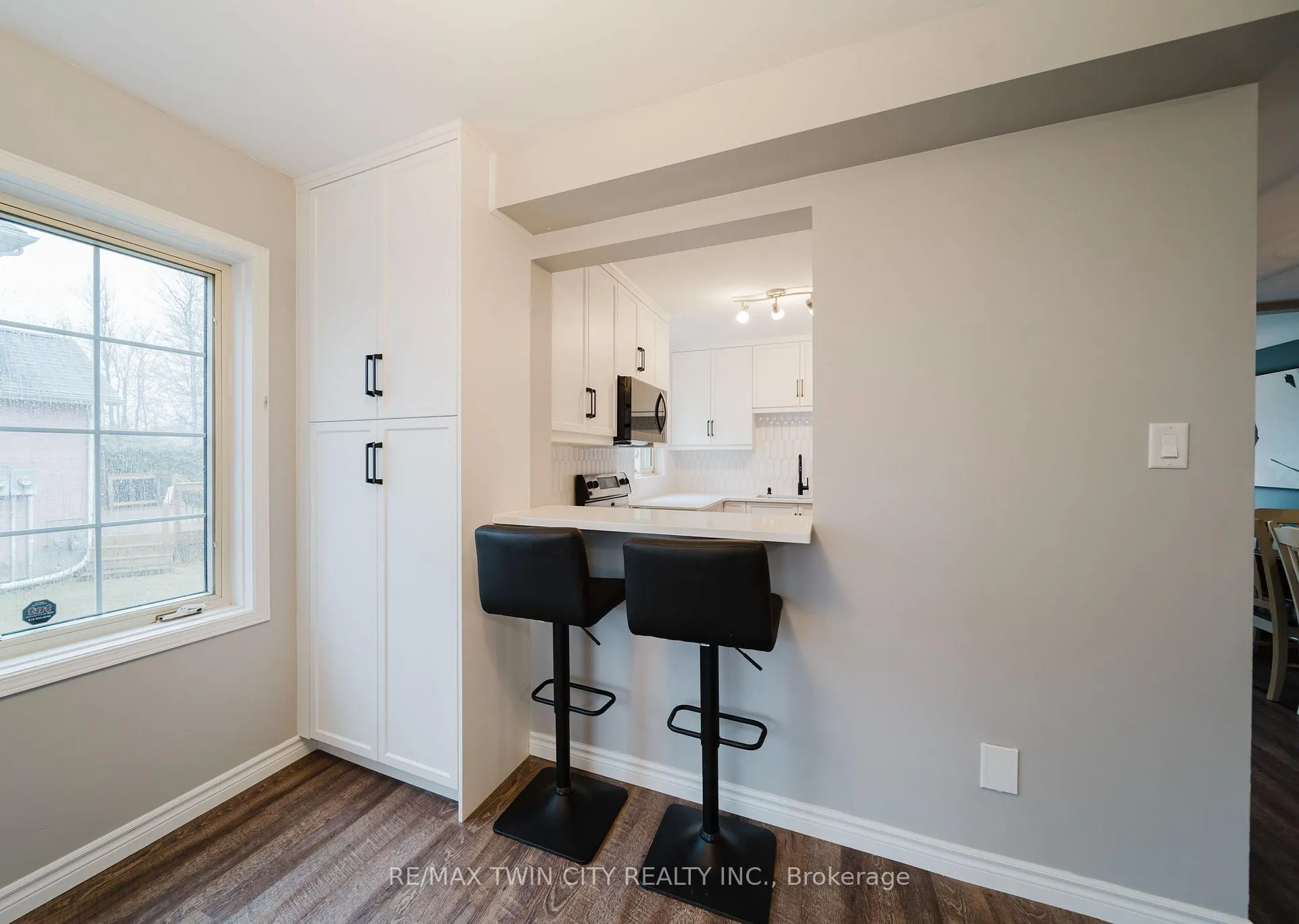 Photo 10 of Unit 13, 20 Forrest Avenue W, Wilmot — HOMEH