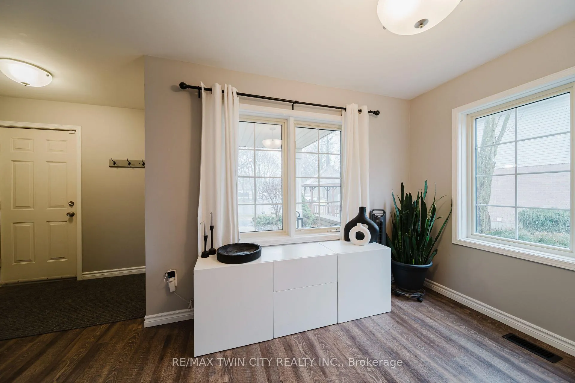 Photo 12 of Unit 13, 20 Forrest Avenue W, Wilmot — HOMEH