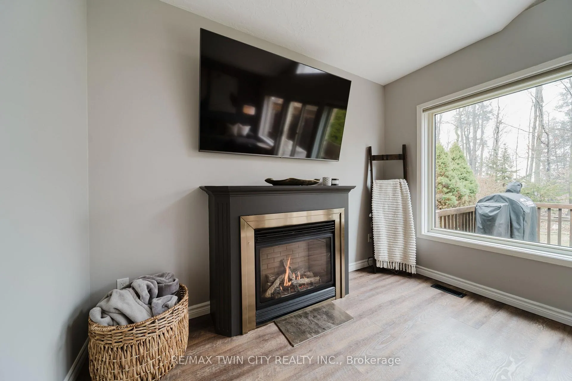 Photo 19 of Unit 13, 20 Forrest Avenue W, Wilmot — HOMEH