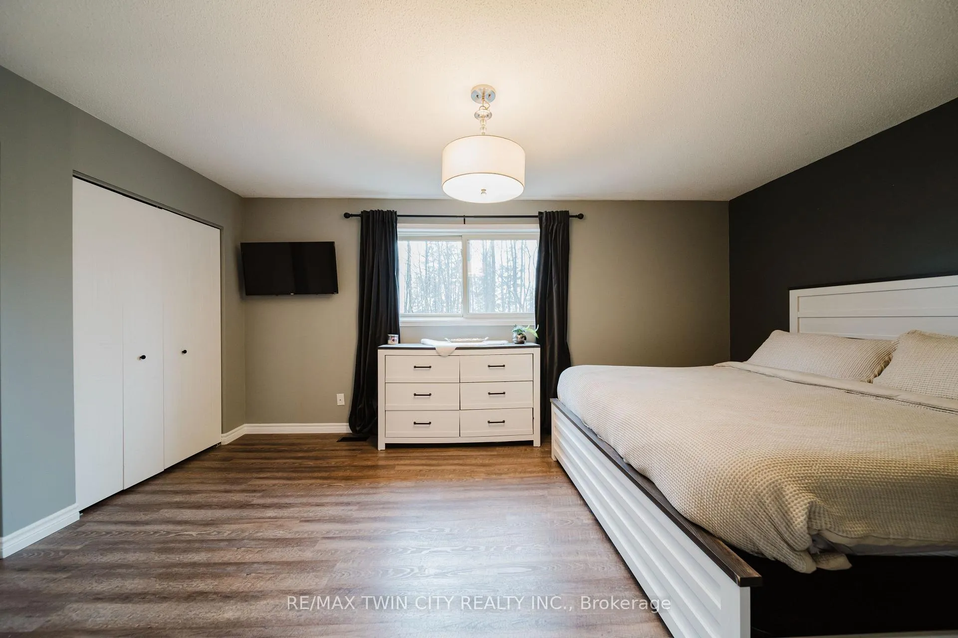 Photo 25 of Unit 13, 20 Forrest Avenue W, Wilmot — HOMEH