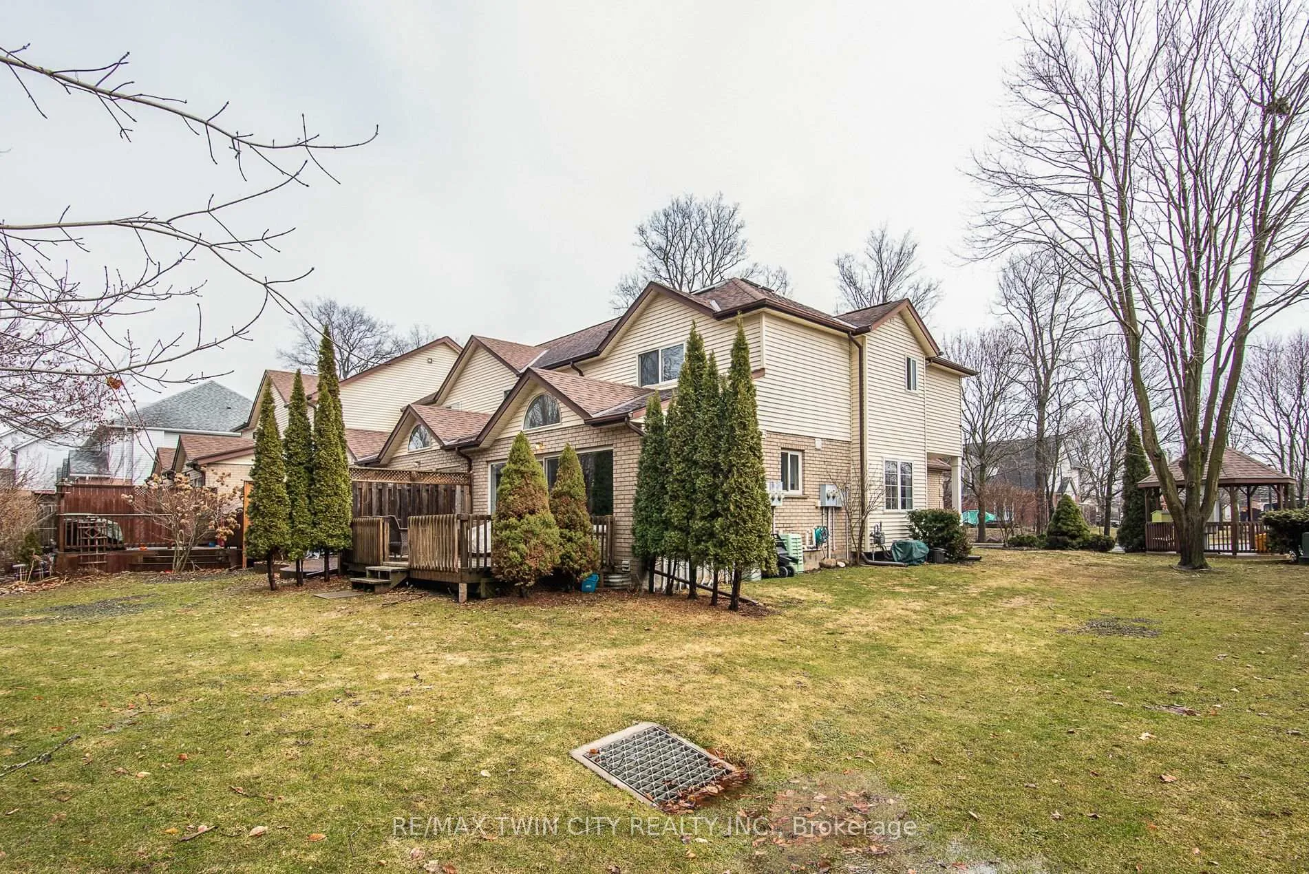 Photo 41 of Unit 13, 20 Forrest Avenue W, Wilmot — HOMEH