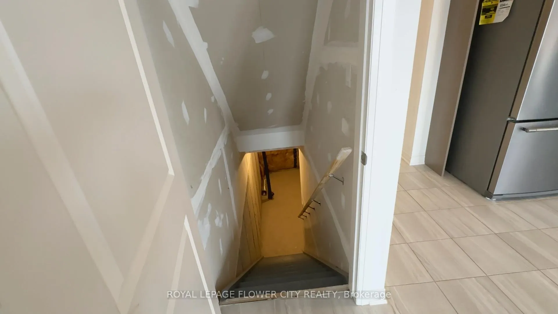Photo 9 of 92 Middleton Street, Zorra, Thamesford — HOMEH