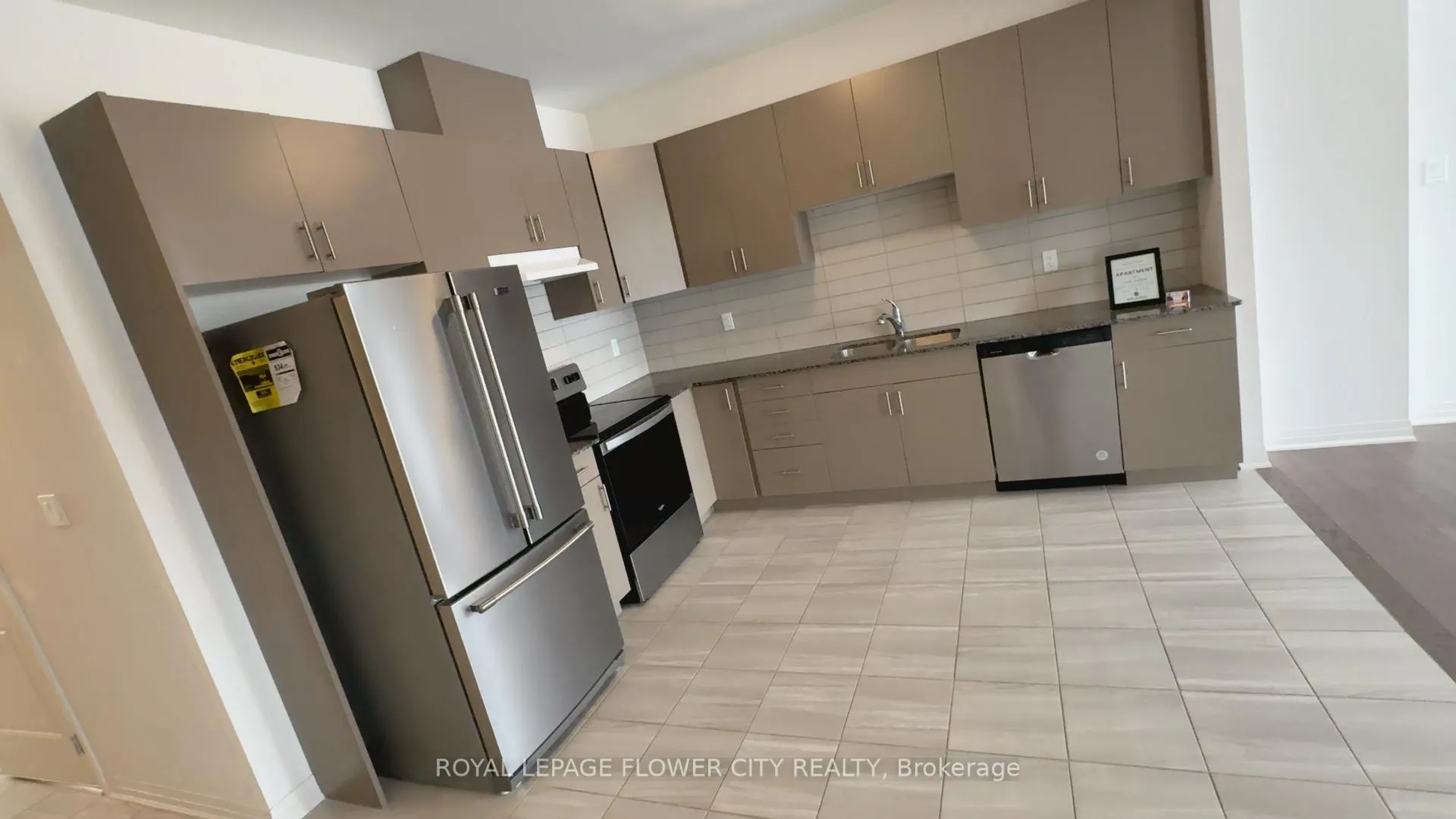 Photo 16 of 92 Middleton Street, Zorra, Thamesford — HOMEH