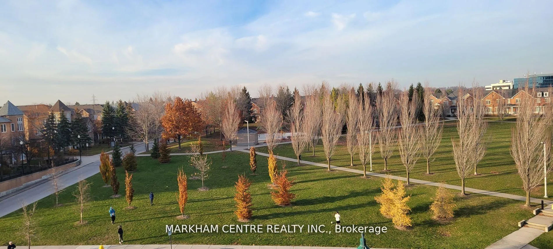 Photo 8 of Unit 306, 33 Cox Boulevard, Markham, Unionville — HOMEH