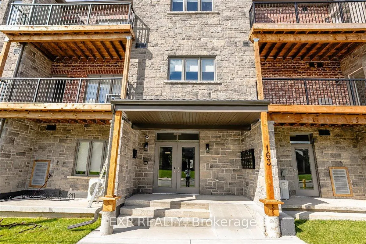 Photo 2 of Unit 303, 163 Port Robinson Road, Pelham, Fonthill — HOMEH