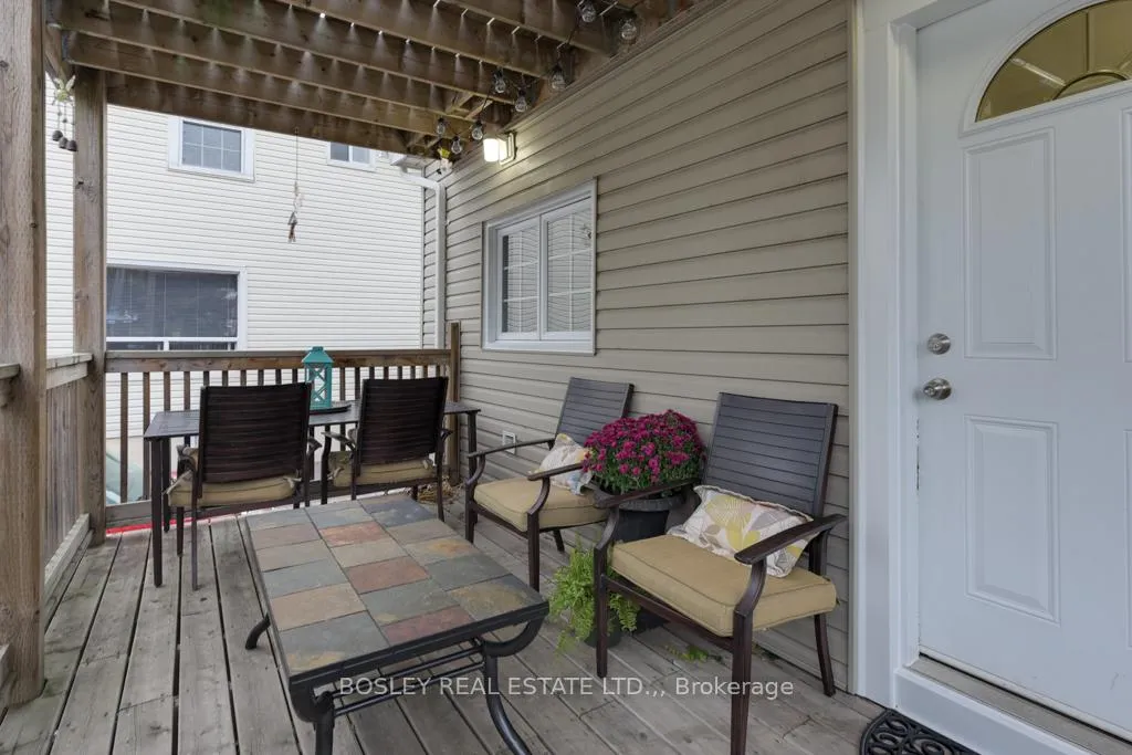 Photo 2 of 29 Russell Avenue, St. Catharines, Downtown — HOMEH