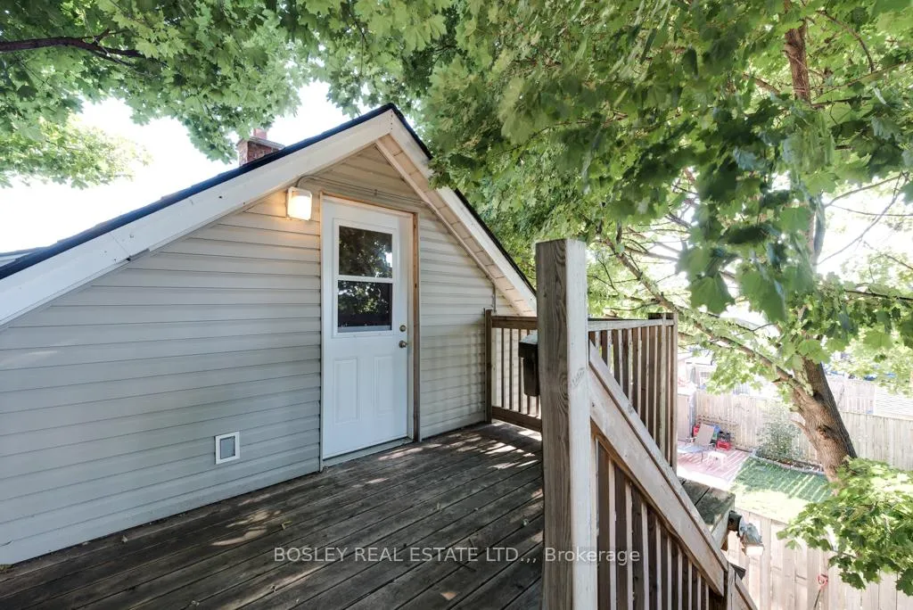 Photo 16 of 29 Russell Avenue, St. Catharines, Downtown — HOMEH