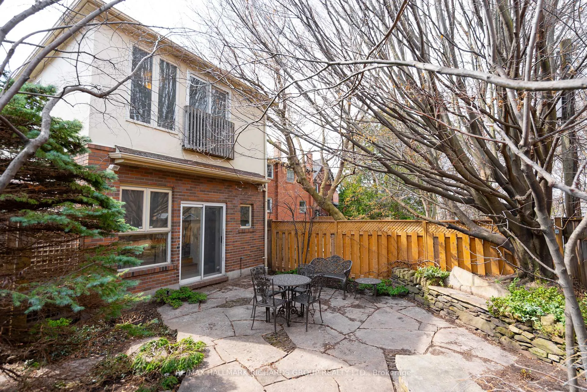 Photo 21 of 20 Juniper Avenue, Toronto, The Beaches — HOMEH