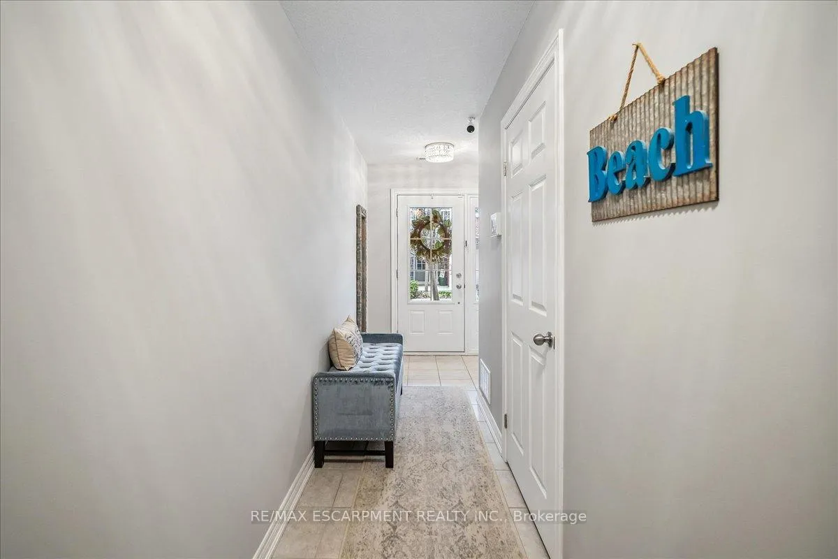 Photo 4 of Unit #40, 181 Plains Road W, Burlington, Bayview — HOMEH