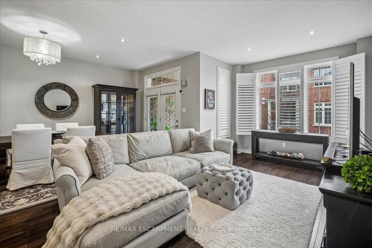 Photo 19 of Unit #40, 181 Plains Road W, Burlington, Bayview — HOMEH