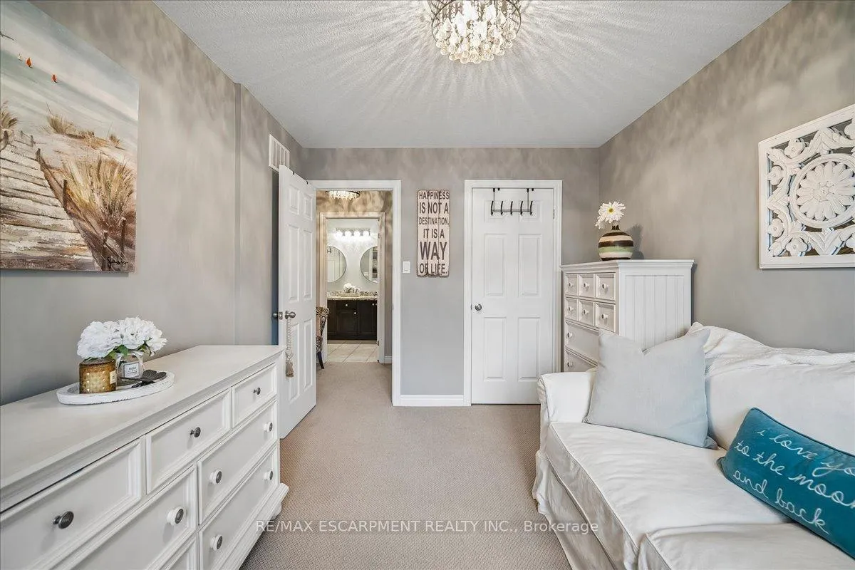 Photo 29 of Unit #40, 181 Plains Road W, Burlington, Bayview — HOMEH
