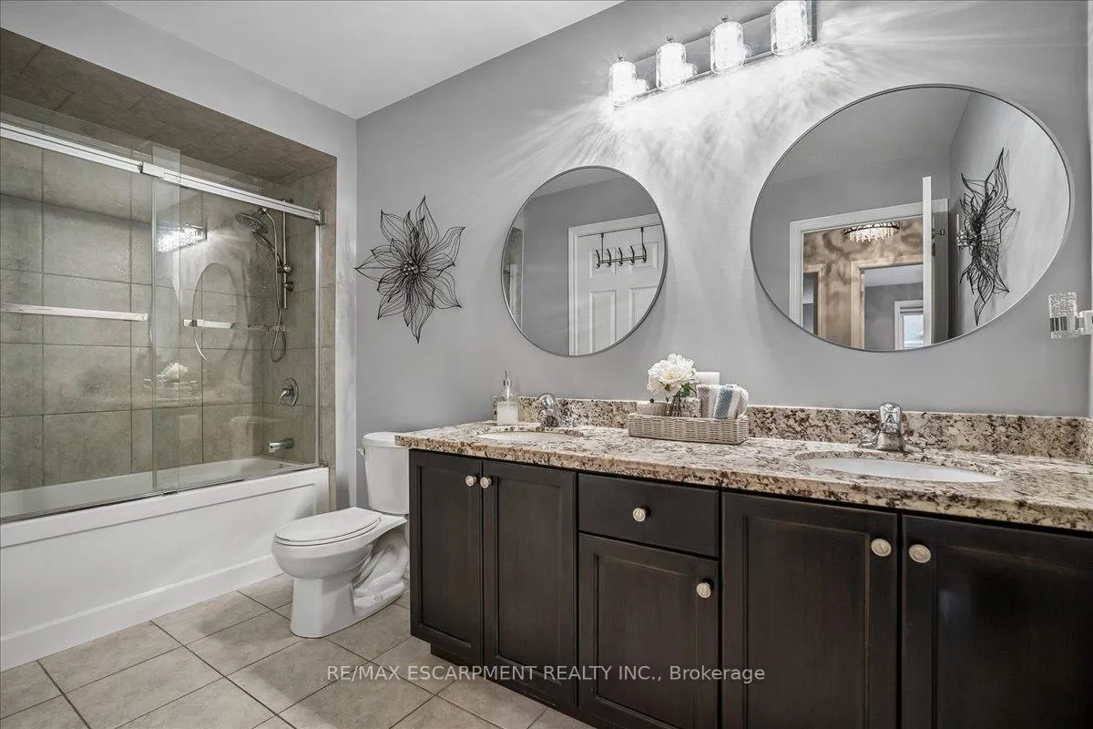 Photo 36 of Unit #40, 181 Plains Road W, Burlington, Bayview — HOMEH