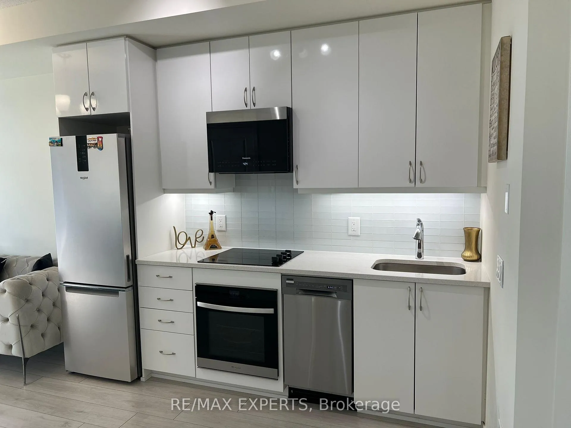 Photo 3 of Unit 3806, 38 Annie Craig Drive, Etobicoke, Mimico — HOMEH