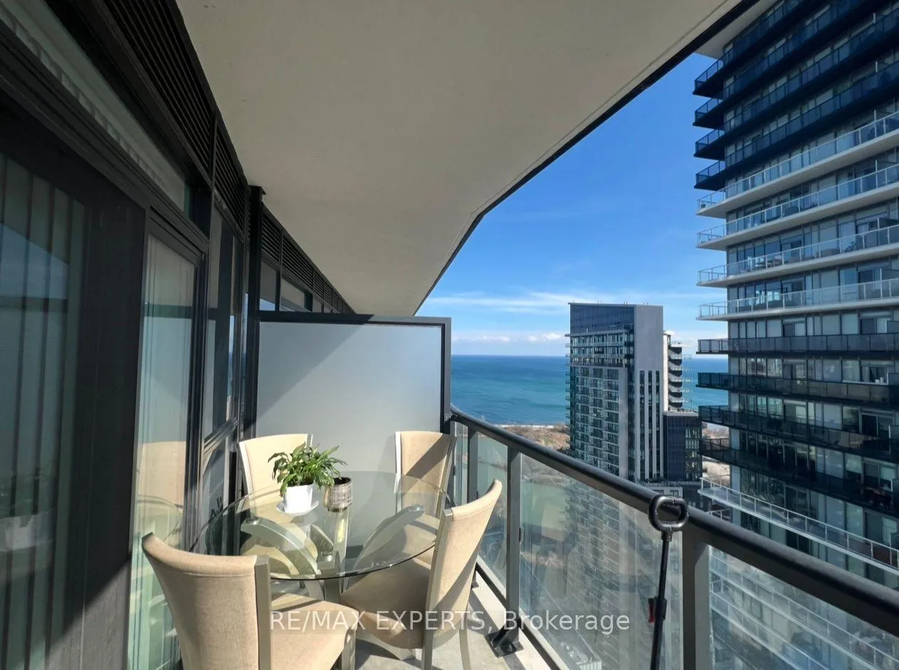 Photo 13 of Unit 3806, 38 Annie Craig Drive, Etobicoke, Mimico — HOMEH