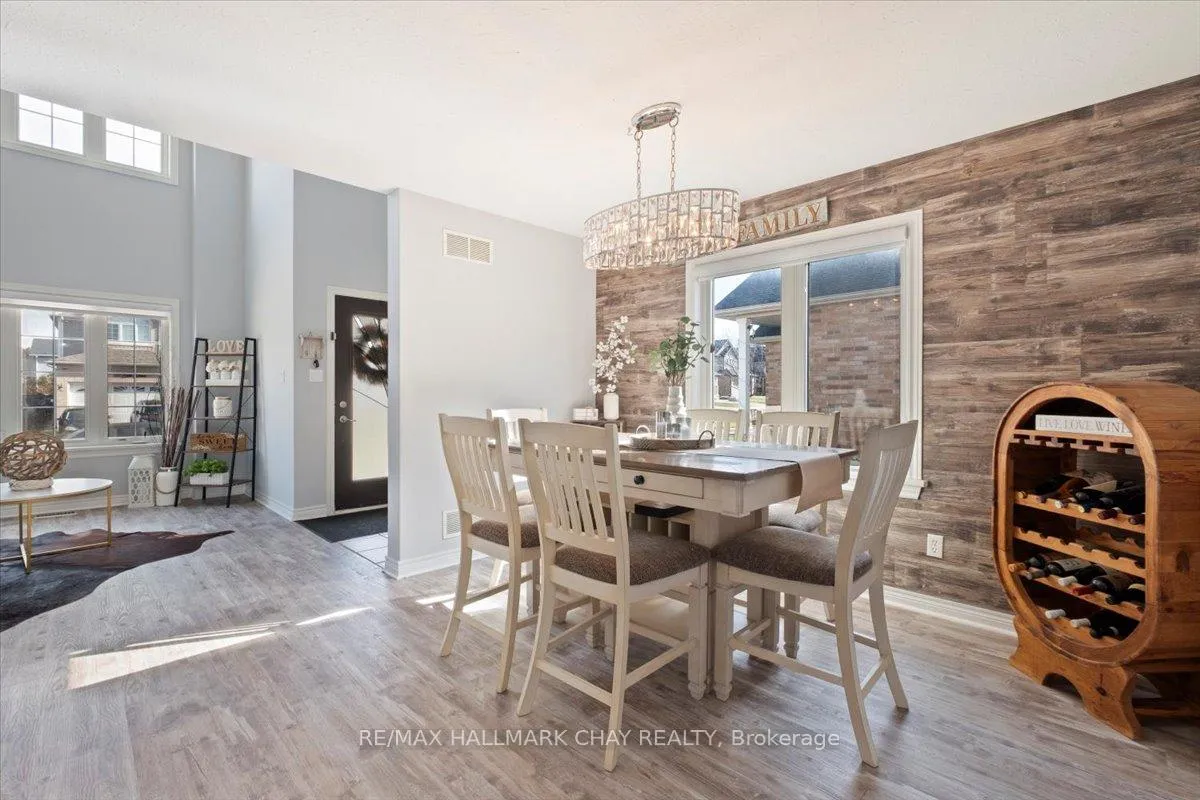 Photo 10 of 112 Silk Drive, Shelburne — HOMEH