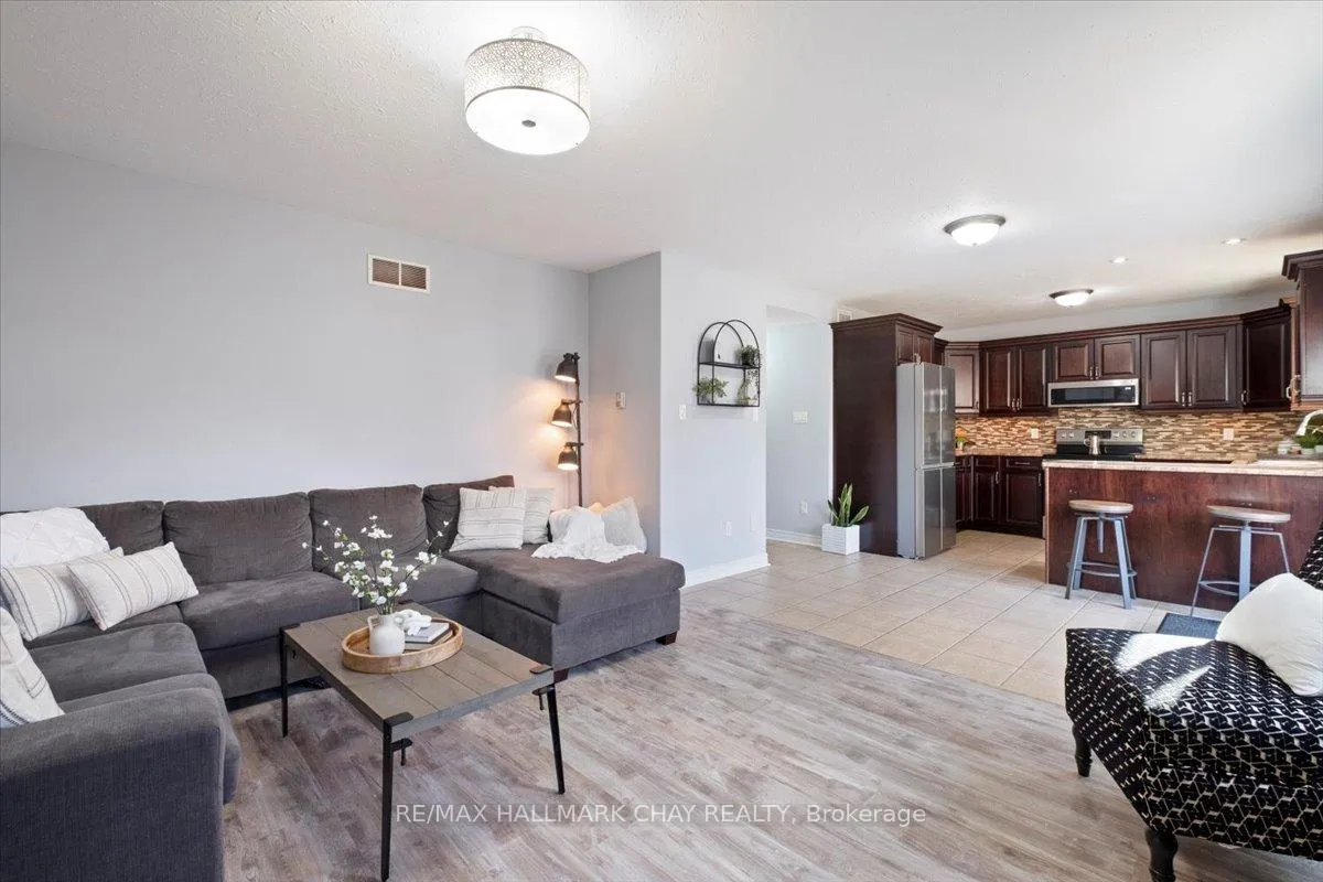 Photo 19 of 112 Silk Drive, Shelburne — HOMEH