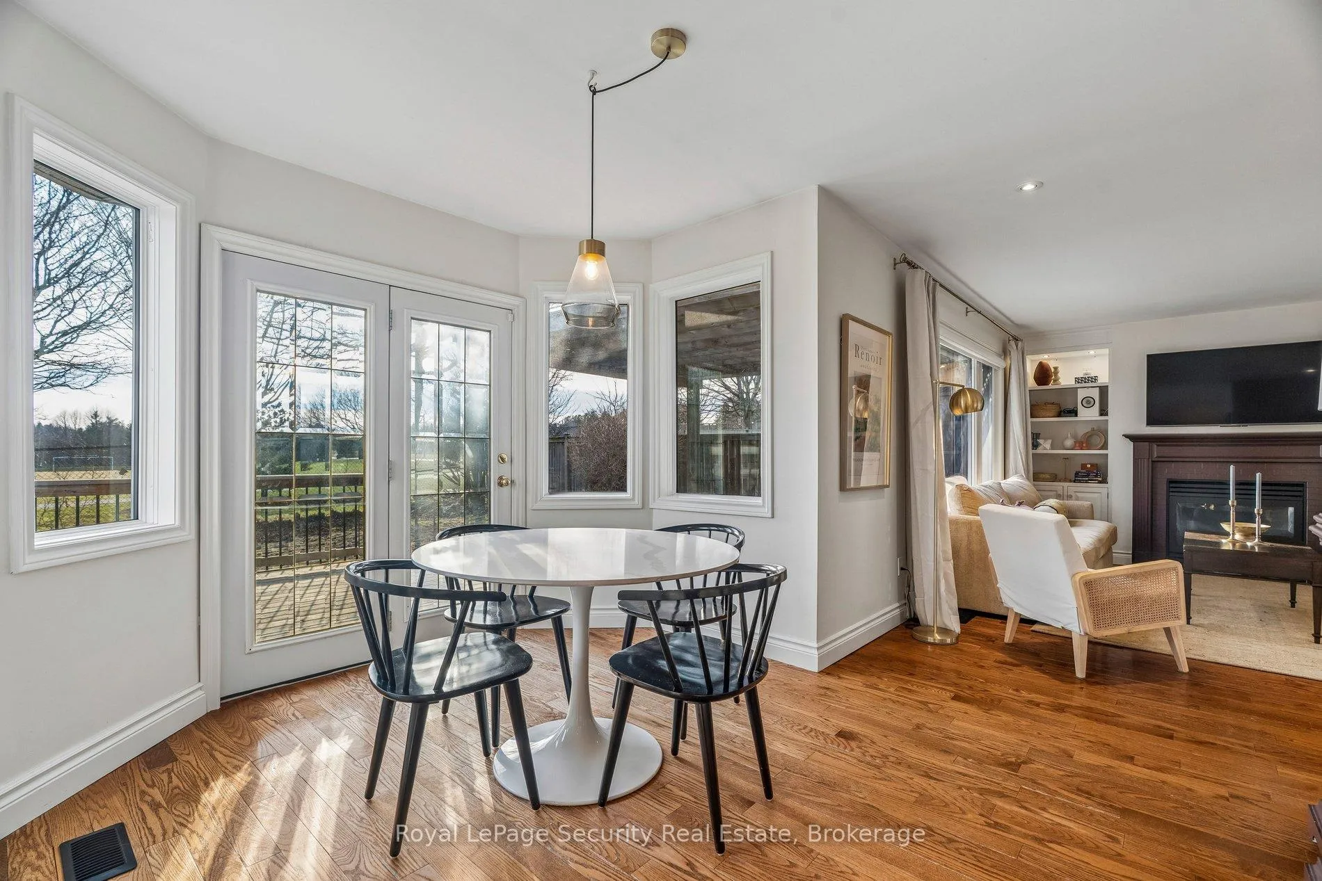 Photo 17 of 23 Fielding Drive, Aurora, Aurora Heights — HOMEH