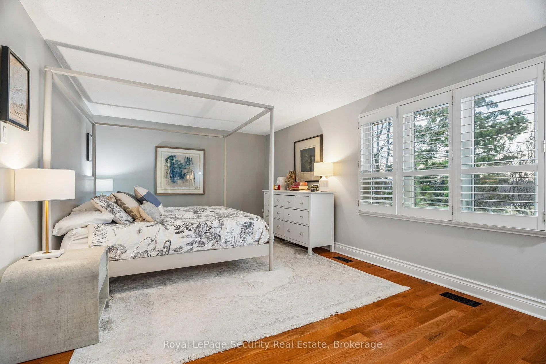 Photo 34 of 23 Fielding Drive, Aurora, Aurora Heights — HOMEH