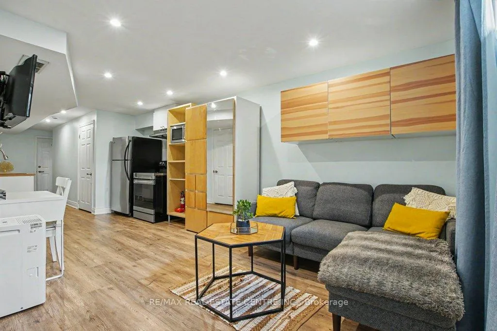 Photo 32 of 32 Marisa Street, Kitchener — HOMEH