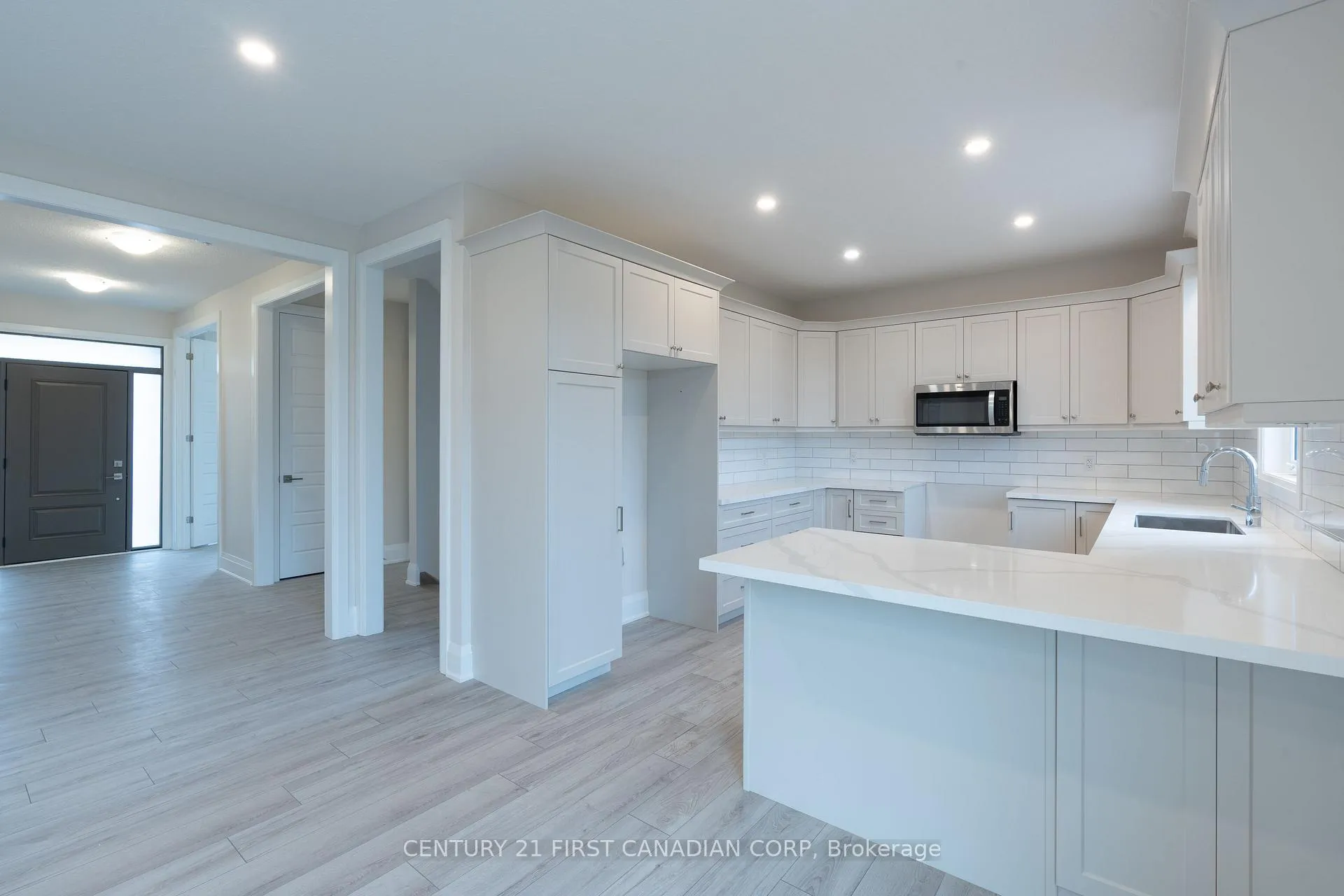 Photo 12 of 241 Leitch Street, Dutton/Dunwich, Dutton — HOMEH