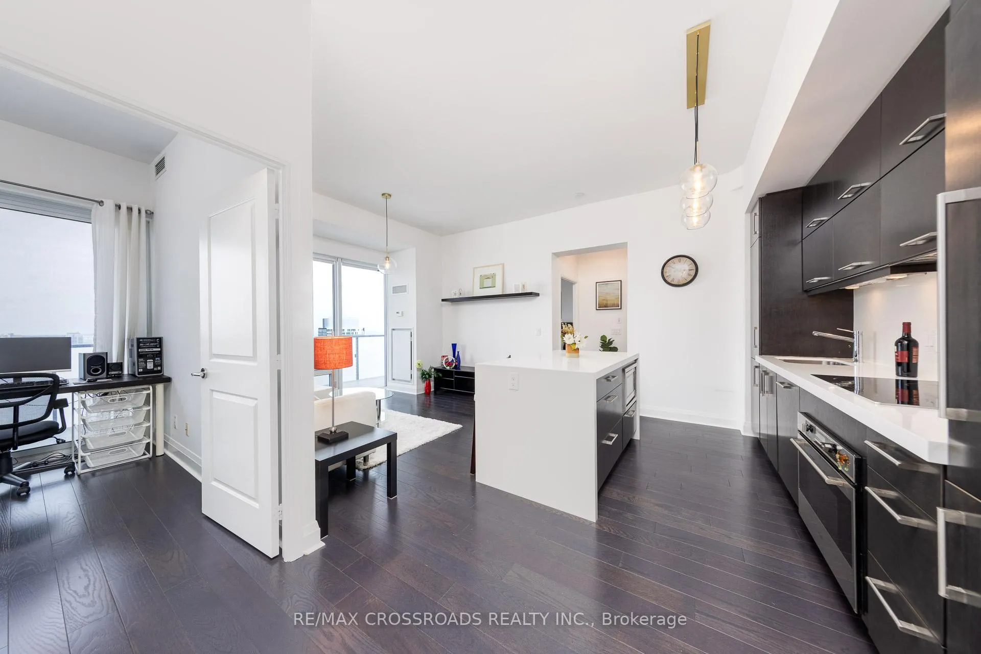 Photo 16 of Unit 4509, 1080 Bay Street, Toronto, Bay Street Corridor — HOMEH