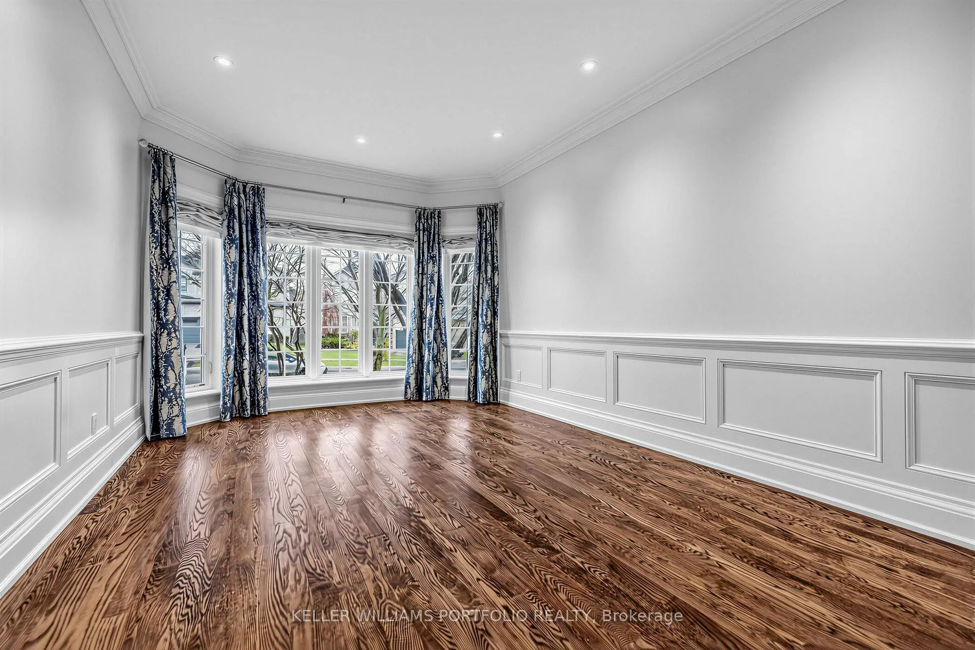 Photo 9 of 39 Downing Boulevard, Vaughan, Uplands — HOMEH