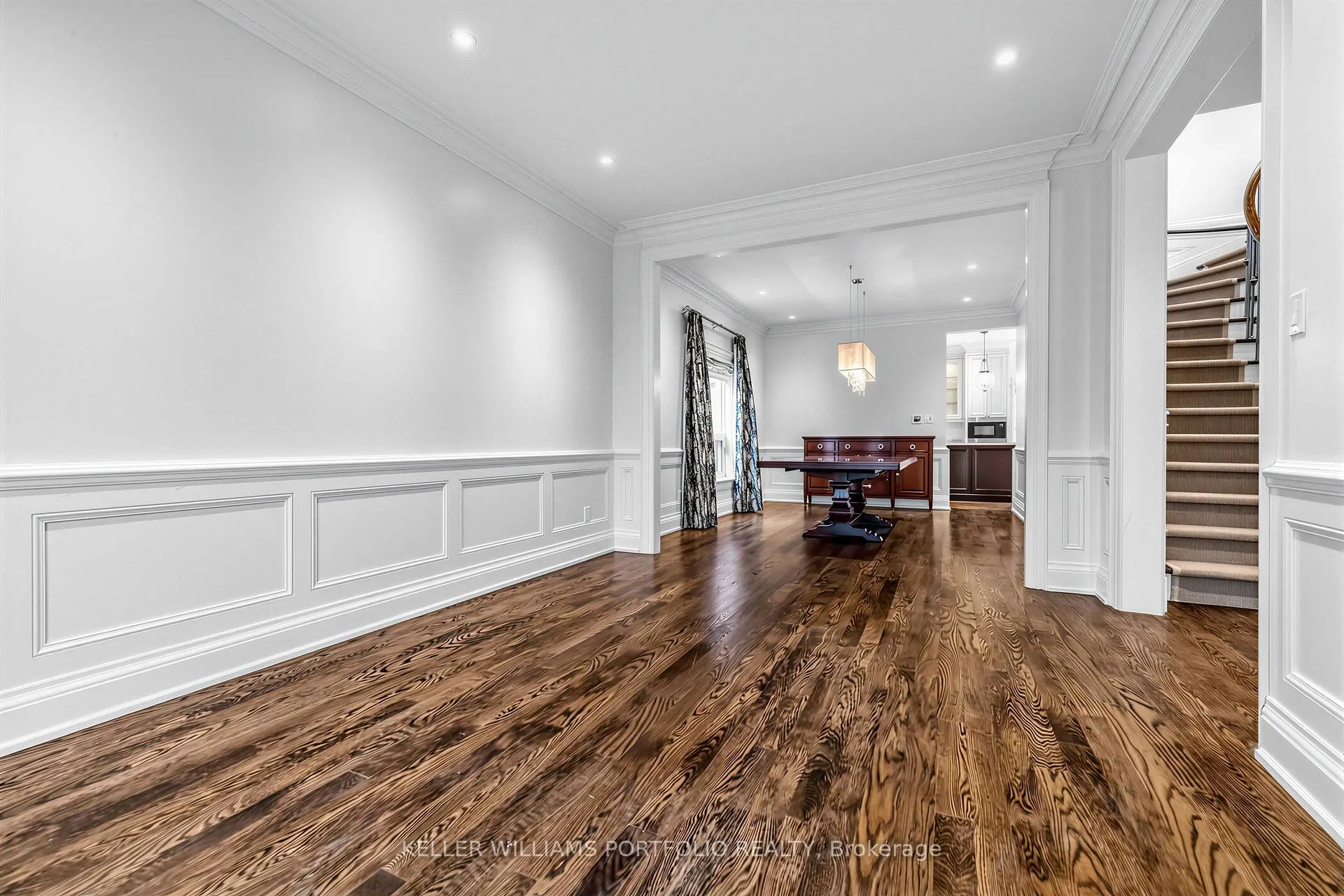 Photo 11 of 39 Downing Boulevard, Vaughan, Uplands — HOMEH