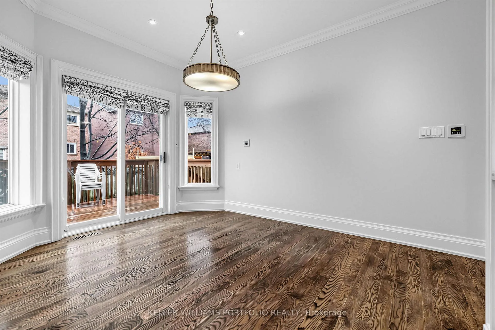 Photo 17 of 39 Downing Boulevard, Vaughan, Uplands — HOMEH