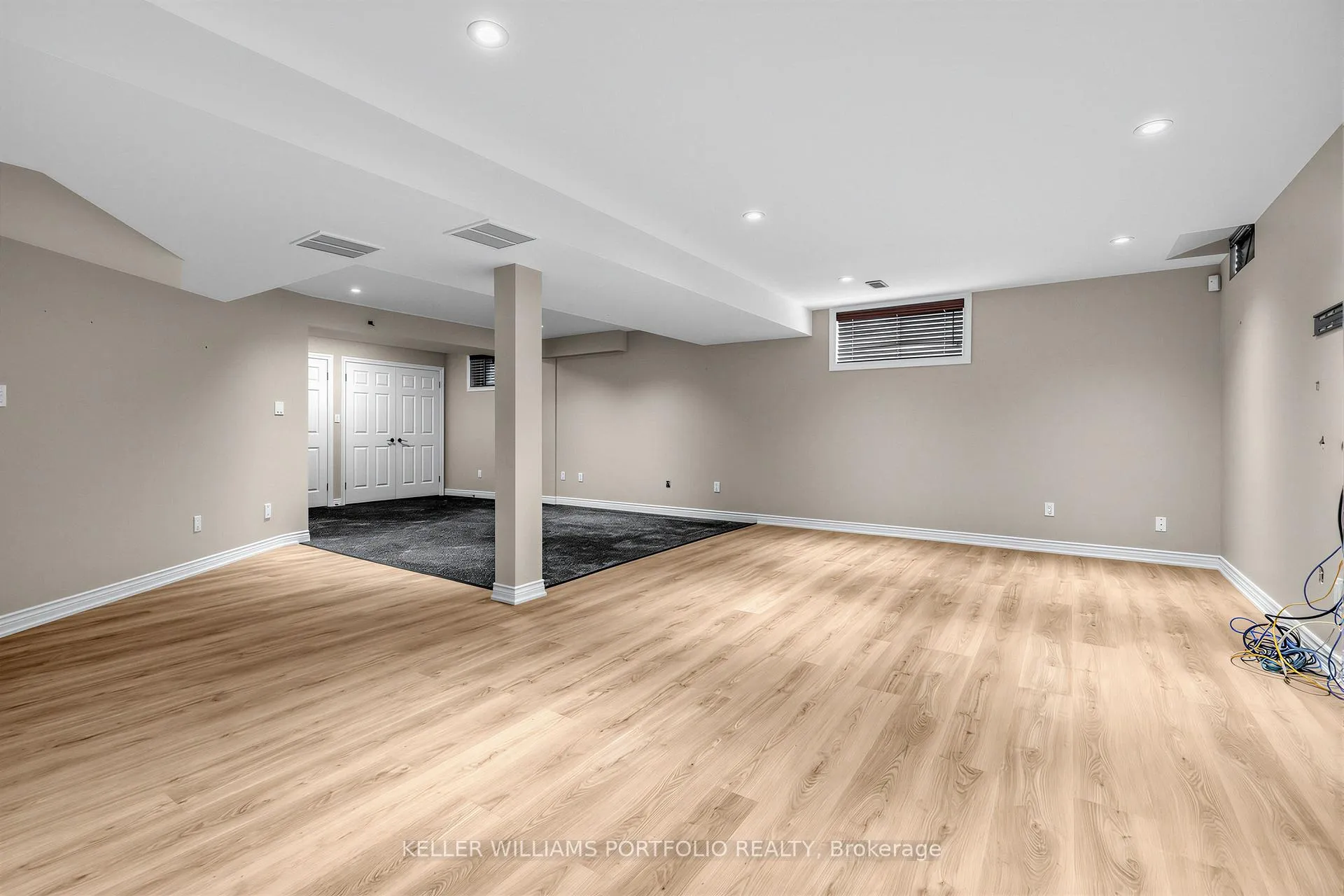 Photo 33 of 39 Downing Boulevard, Vaughan, Uplands — HOMEH