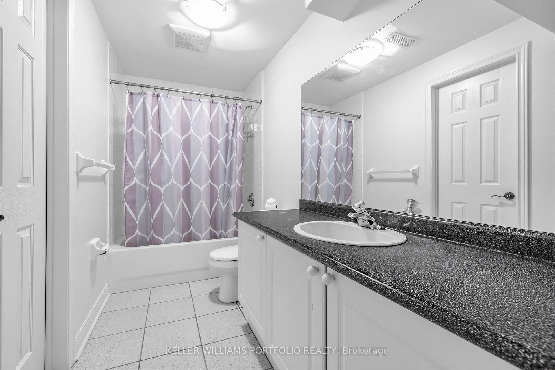 Photo 36 of 39 Downing Boulevard, Vaughan, Uplands — HOMEH