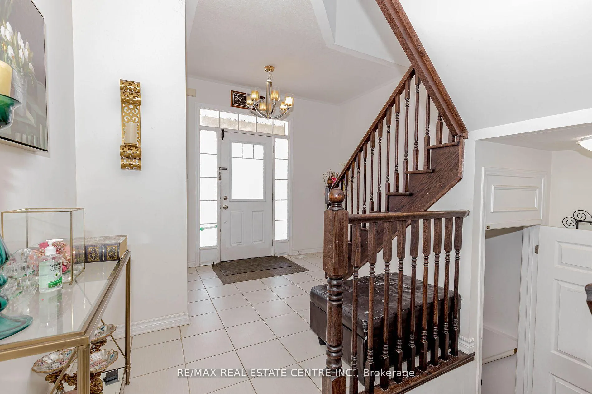 Photo 4 of 340 Shady Glen Crescent, Kitchener — HOMEH