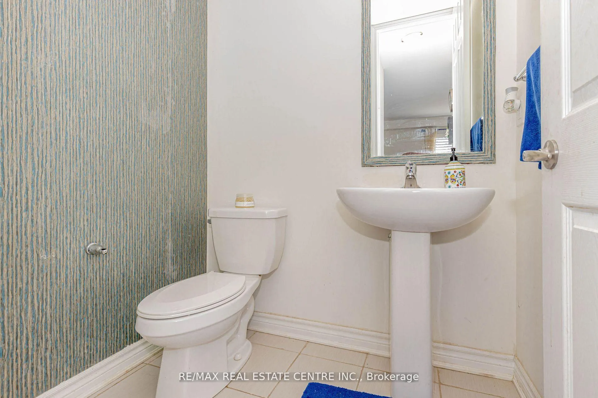 Photo 11 of 340 Shady Glen Crescent, Kitchener — HOMEH